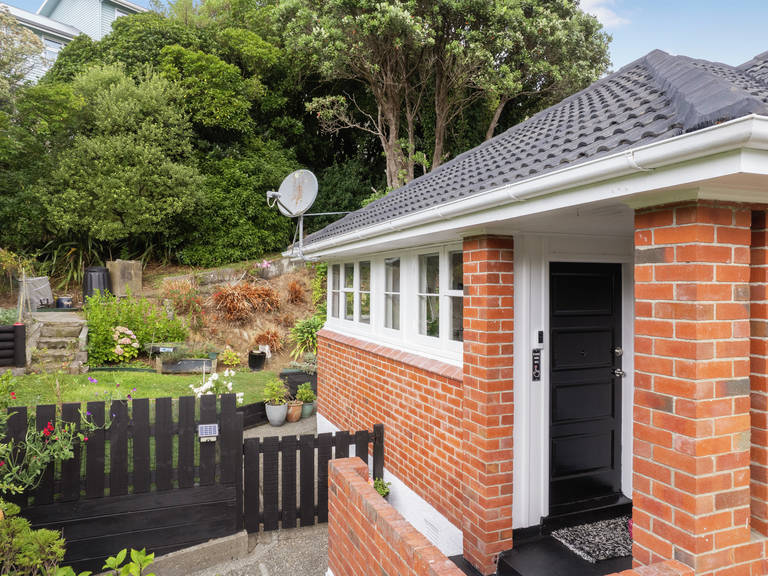 95 Sunshine Avenue Karori