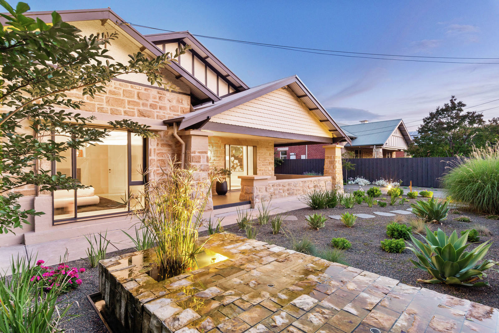 10 Canterbury Avenue, Trinity Gardens