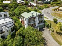 photo property thumbnail