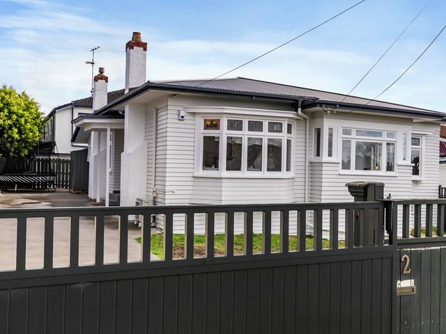 2 Grant Street Mount Albert