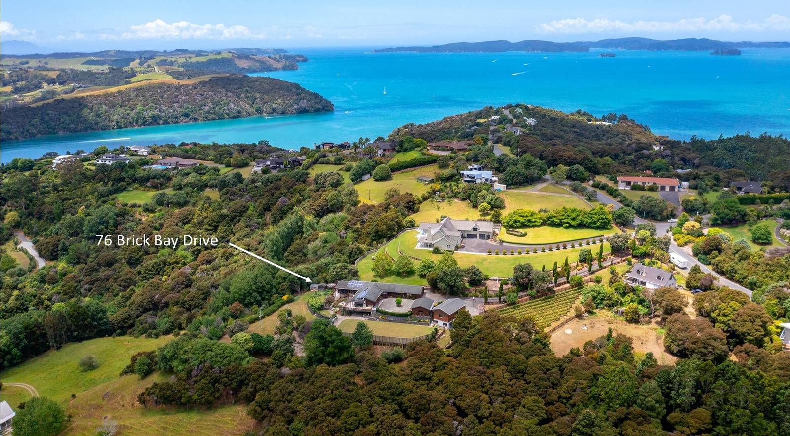 76 Brick Bay Drive, Sandspit 5 Bed House Sale By Deadline