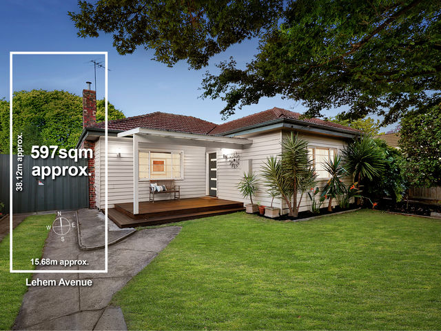 15 Lehem Avenue Oakleigh South