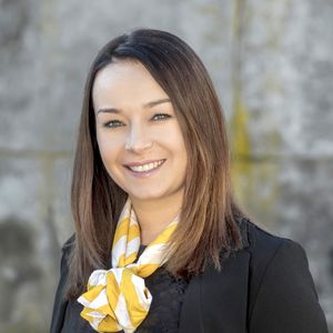 Holly  Percival