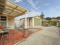 photo property thumbnail