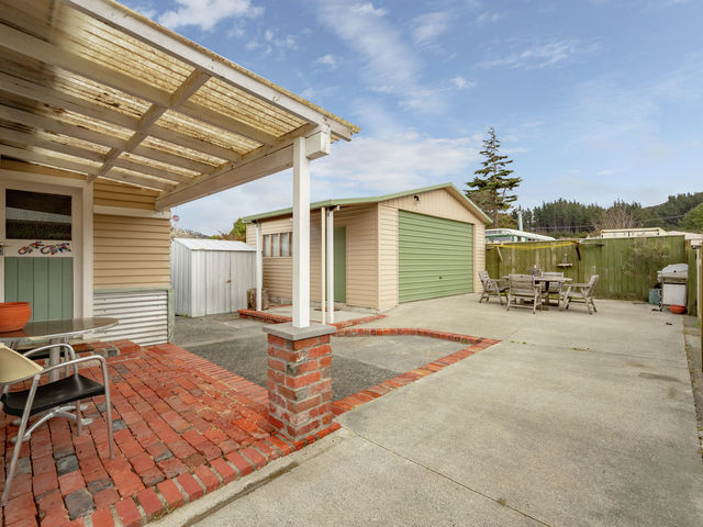 80 Main Road Wainuiomata