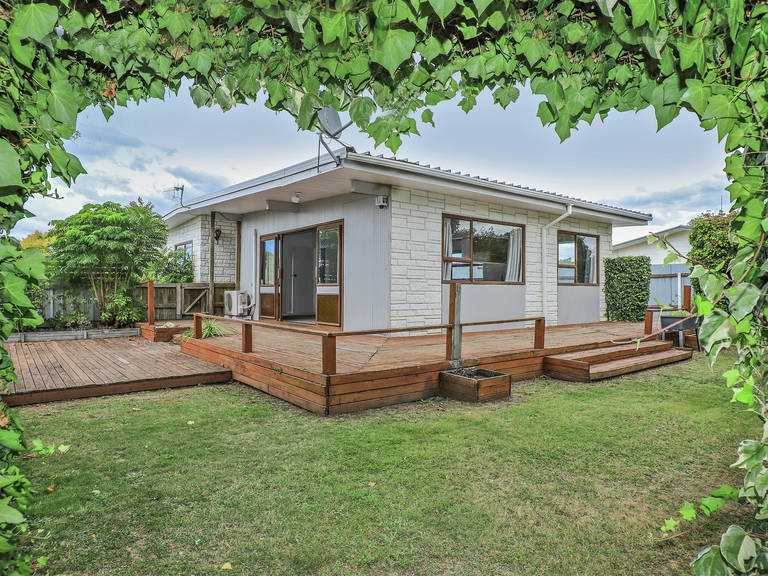 3 Stonehaven Street Flaxmere