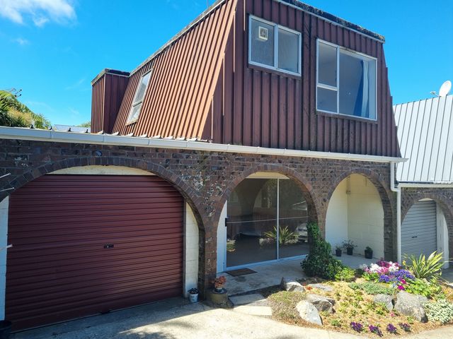 54B Acacia Avenue Maungaraki