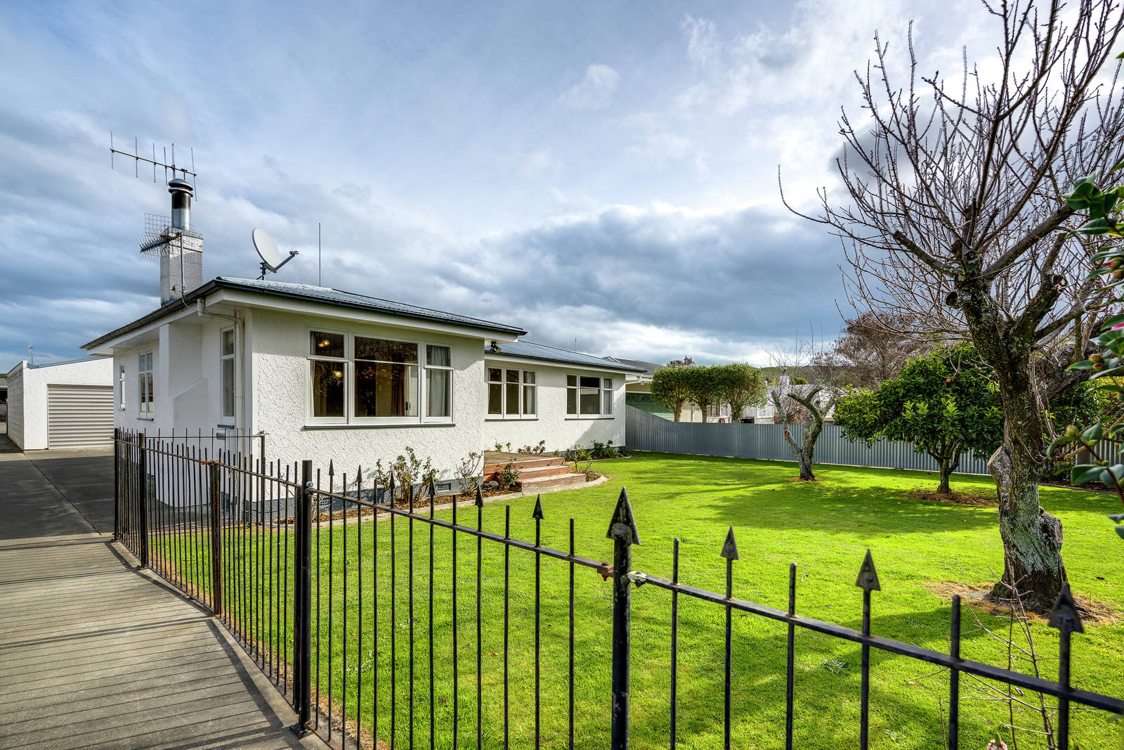 17 Hinton Road, Taradale 3 Bed House For Sale