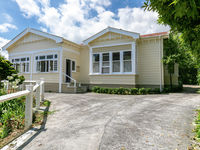 photo property thumbnail