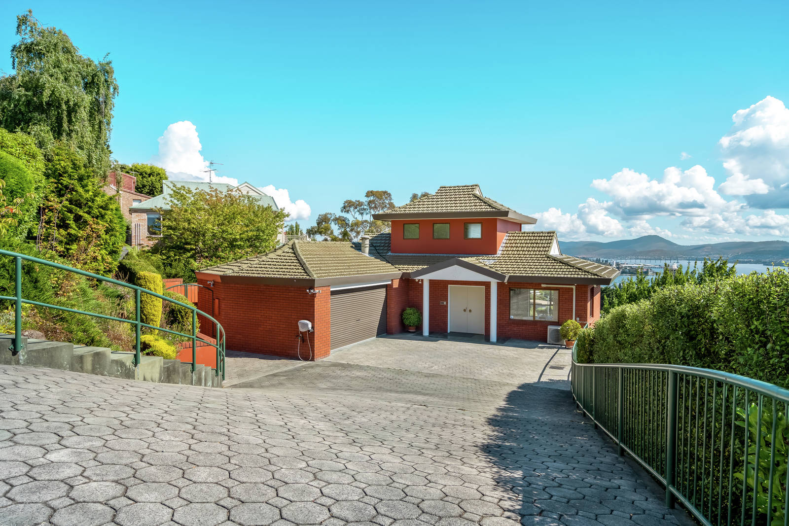 40 Beddome Street, Sandy Bay 4 Bed House Private Treaty