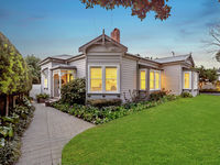 photo property thumbnail