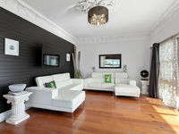 photo property thumbnail