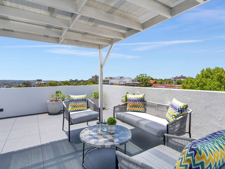 409/151 Military Road Neutral Bay