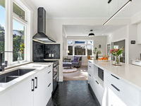 photo property thumbnail