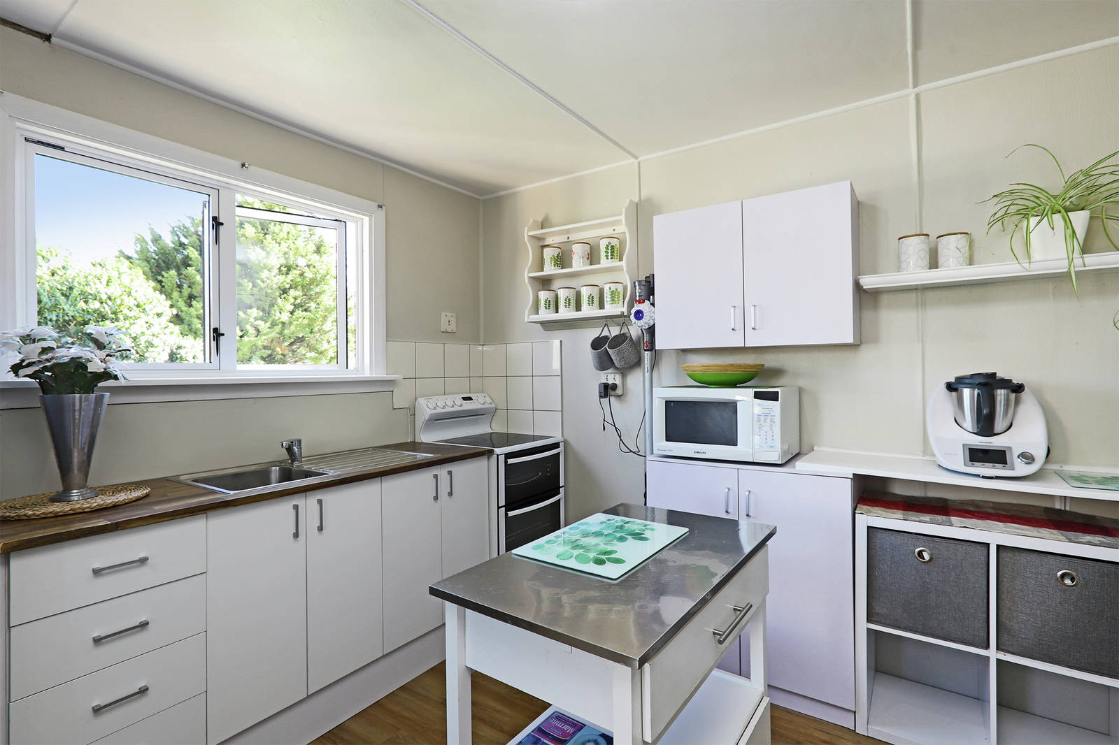 705 Lumsden Road, Akina