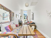 photo property thumbnail