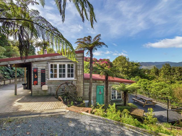 99 Avro Road Blue Mountains