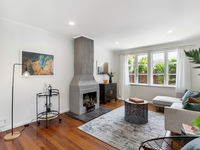 photo property thumbnail