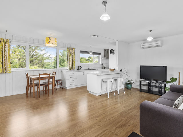 2 Mark Avenue Paparangi