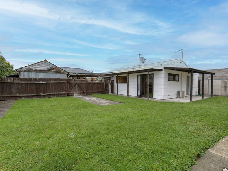 231A Kennedy Road Onekawa