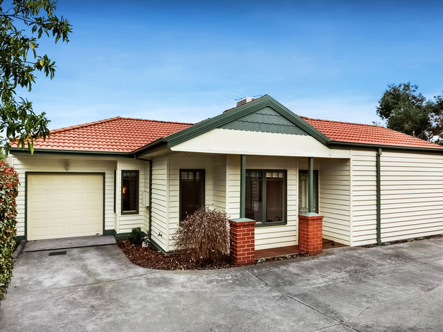 2/25 Grant Street Oakleigh