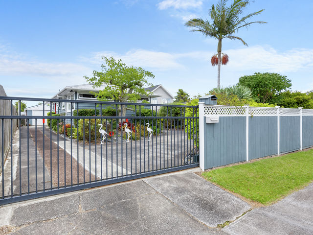 125 Edgewater Drive Pakuranga