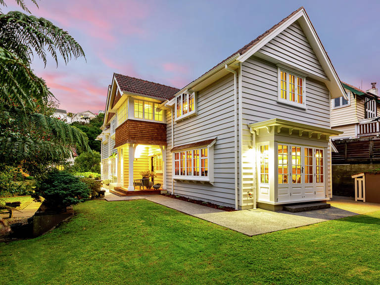 2 Glen Road Kelburn