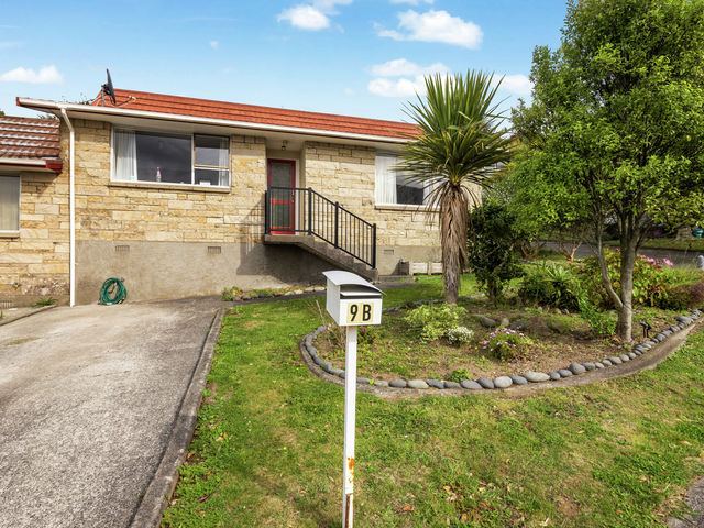 2/9 Te Kiteroa Grove Churton Park