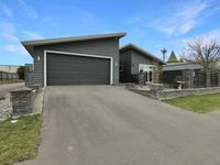 photo property thumbnail