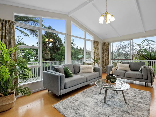 292 Dowse Drive Maungaraki