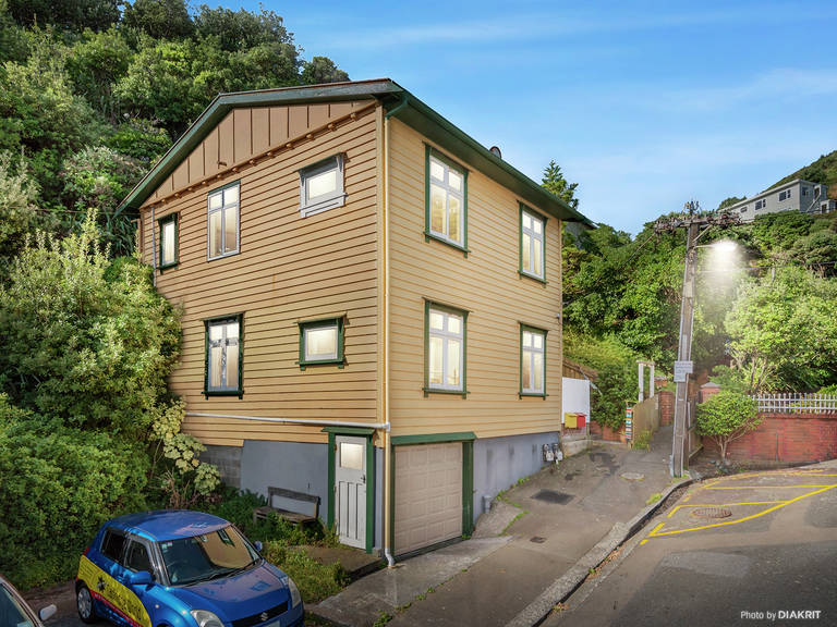 3A Linwood Way Island Bay