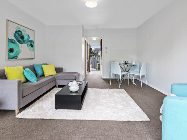 3/137 Olliviers Road Phillipstown