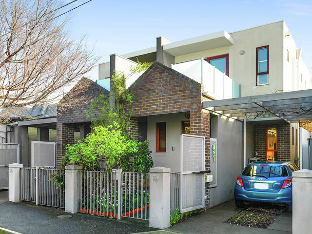21B Barry Street South Yarra