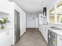 photo property thumbnail