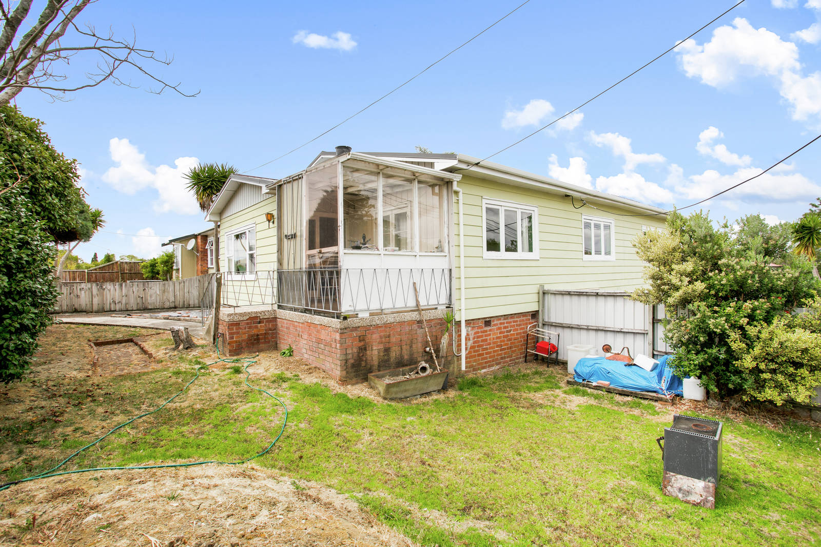 33 Wharf Road, Te Atatu Peninsula