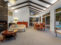 photo property thumbnail