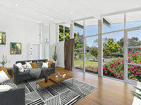photo property thumbnail