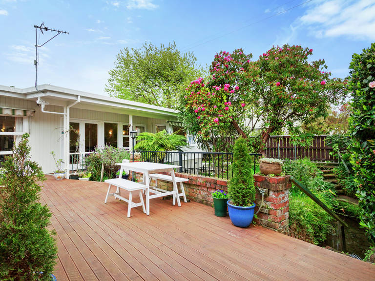 27 Penrose Street Woburn