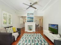 photo property thumbnail