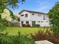 photo property thumbnail