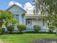 photo property thumbnail