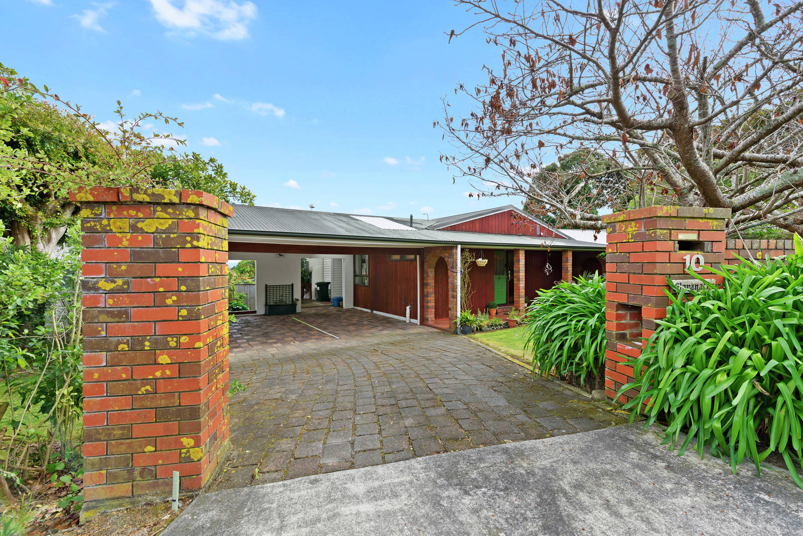 10 Winara Avenue, Waikanae