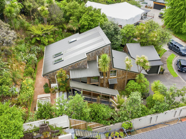 8A Athol Place St Heliers