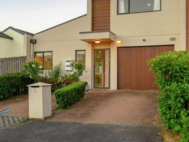5 Els Close Golflands