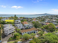 photo property thumbnail