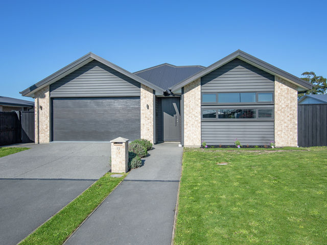 15 Franklin Crescent Lincoln