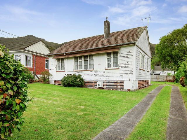107 Wilkie Crescent Naenae