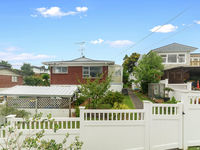 photo property thumbnail