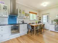 photo property thumbnail