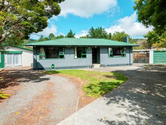 13 Walker Grove Stokes Valley
